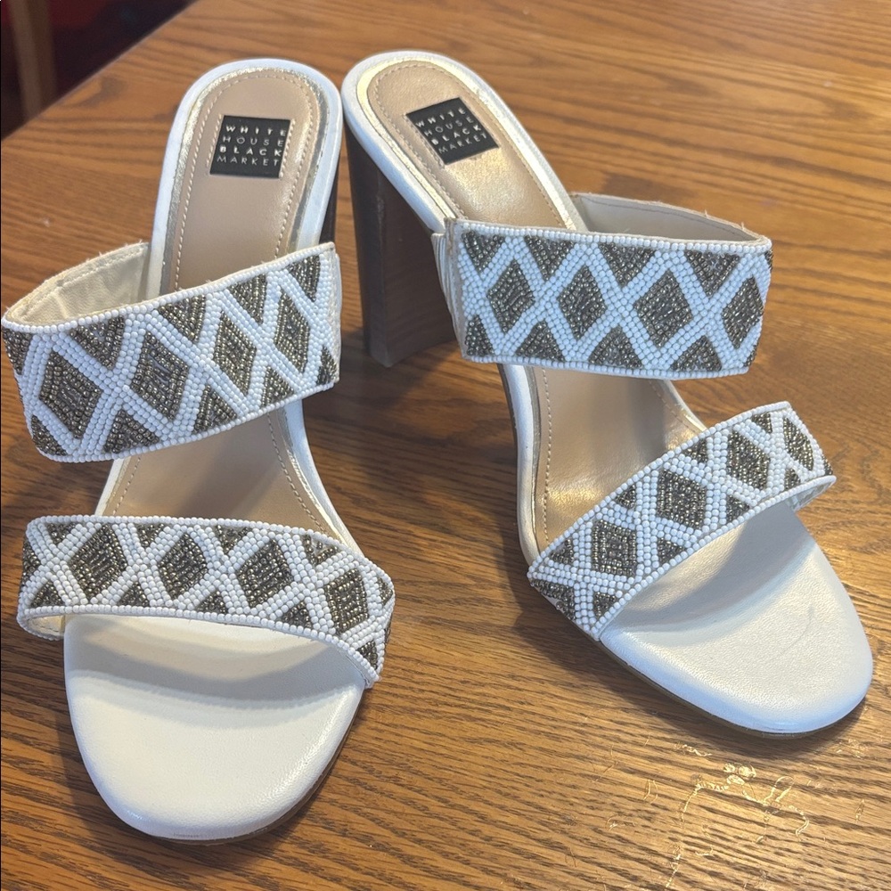 White House Black Market Diamond Pattern Sandals. Size 9
